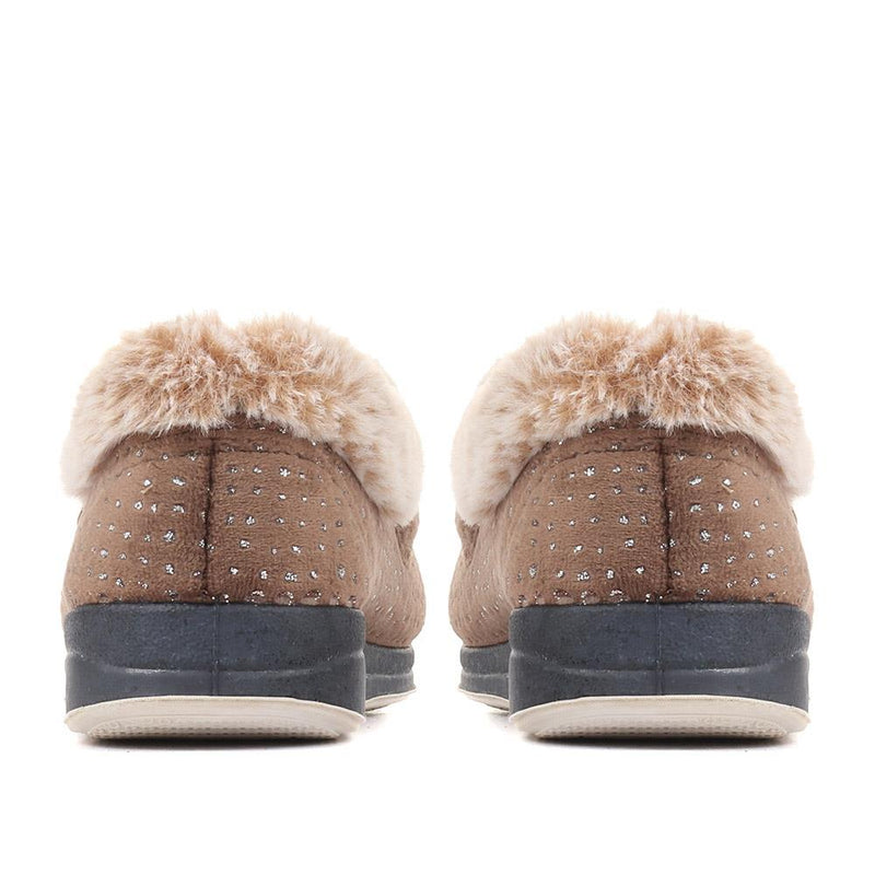 Extra-Wide Fit Cosy Slippers - CELENE / 322 481